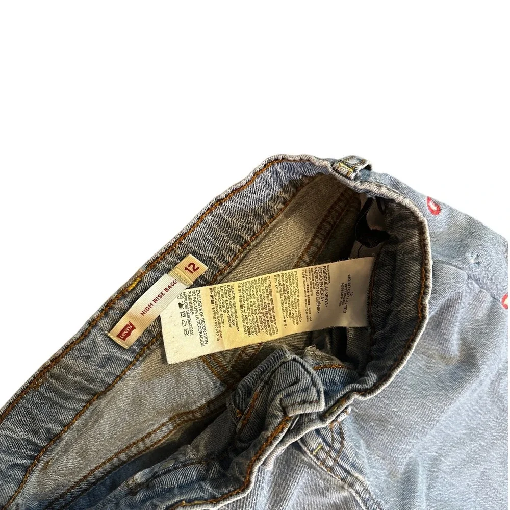 Levis Light Wash Floral Embroidered High Rise Baggy Jeans‎ Girl's 12